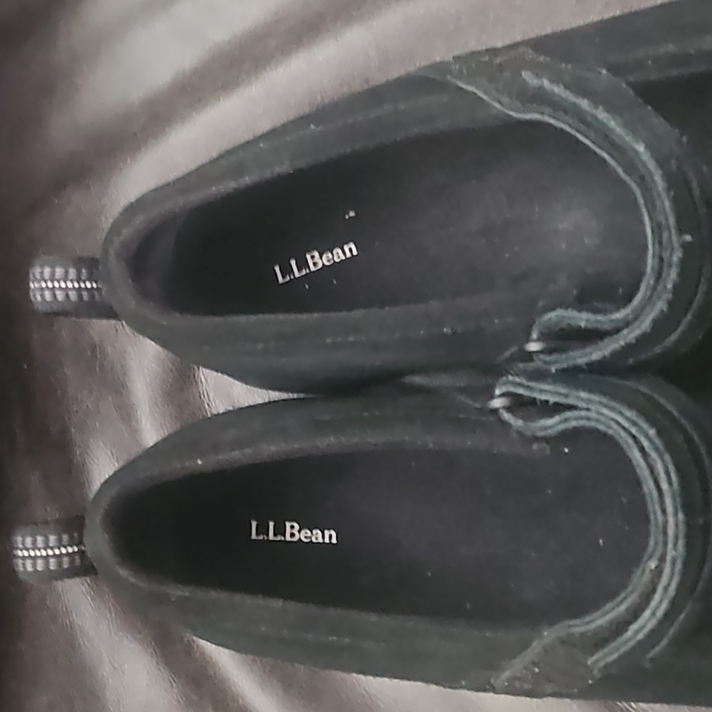 L.L. bean women Mary Jane shoes size 11w suede material - Picture 3 of 6